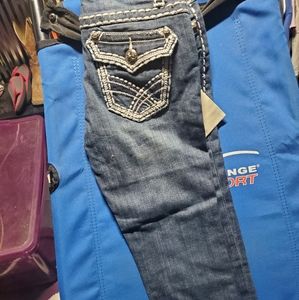 La idol capri  size 3